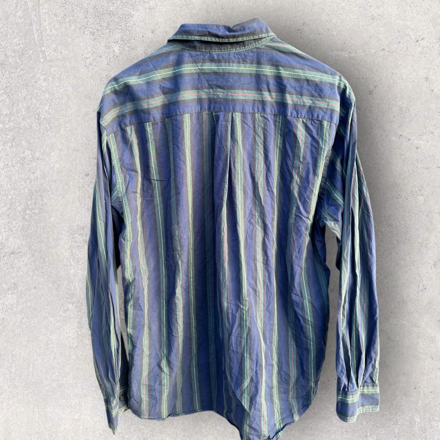 TOMMY HILFIGER BLUE & GREEN LONG SLEEVE BUTTON UP SHIRT