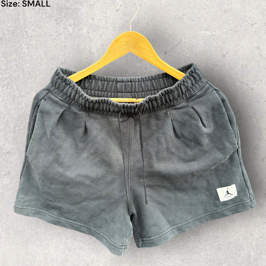 AIR JORDAN BLACK SWEAT SHORTS