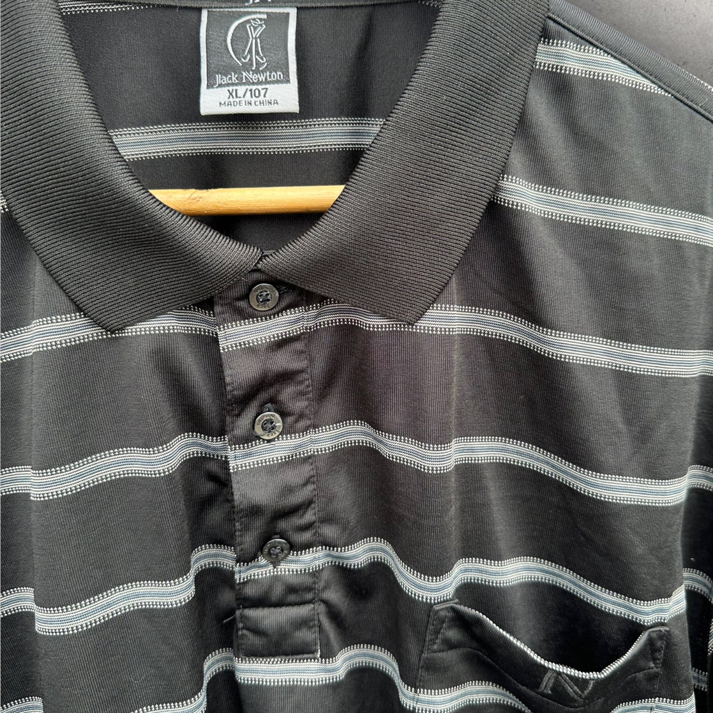 JACK NEWTOWN MENS GOLF BLACK & WHITE POLO SHIRT