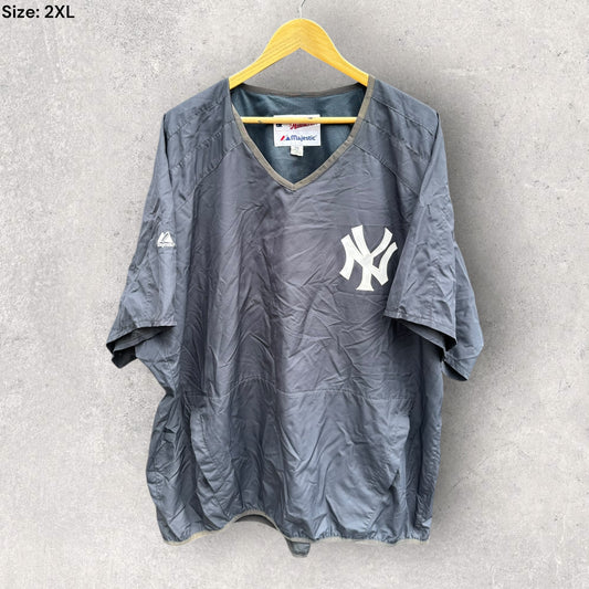 NEW YORK YANKEES MAJESTIC BLUE MLB OVERSIZED WINDBREAKER PULLOVER JACKET