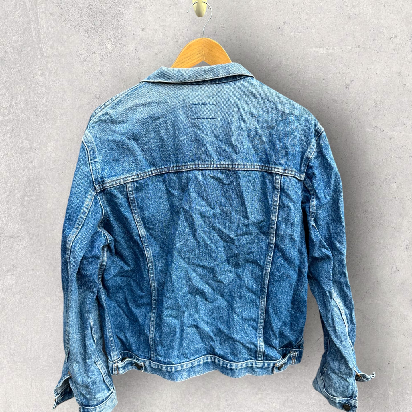 LEVI STRAUSS LADIES DENIM JACKET