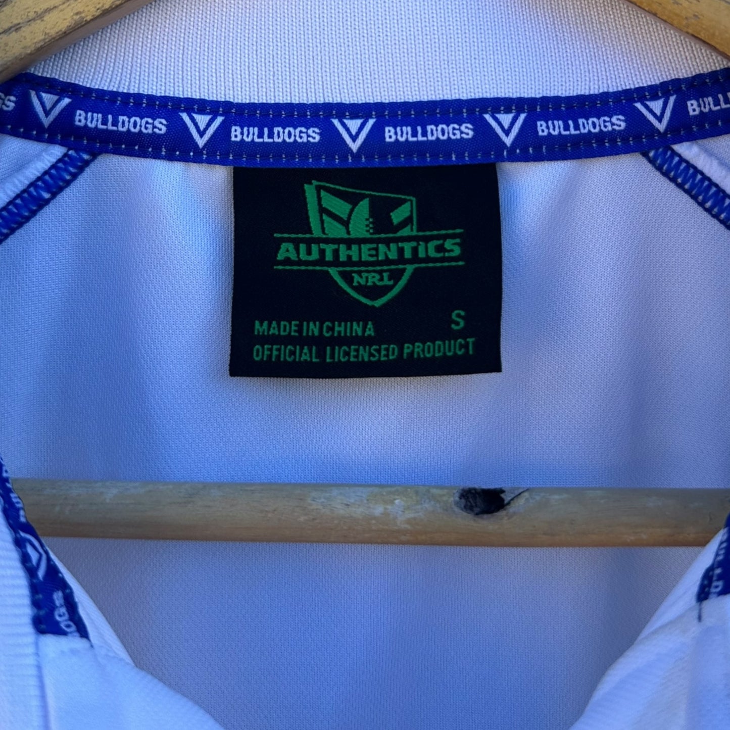 CANTERBURY BULLDOGS WHITE 2011 MEDIA POLO SHIRT