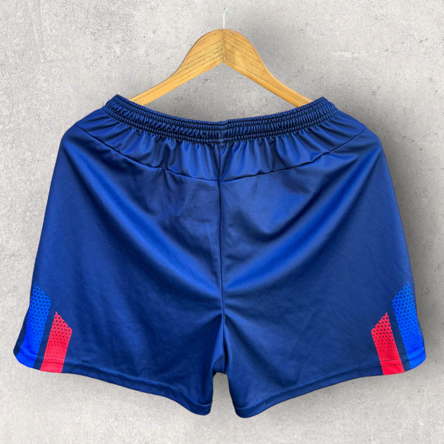 NEWCASTLE KNIGHTS BLUE TRAINING SHORTS WITH POCKETS