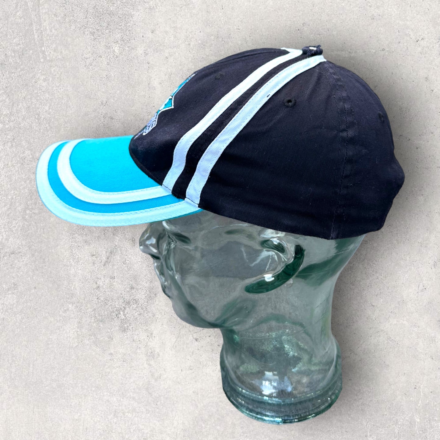 CRONULLA SHARKS TOP HEAVY HAT