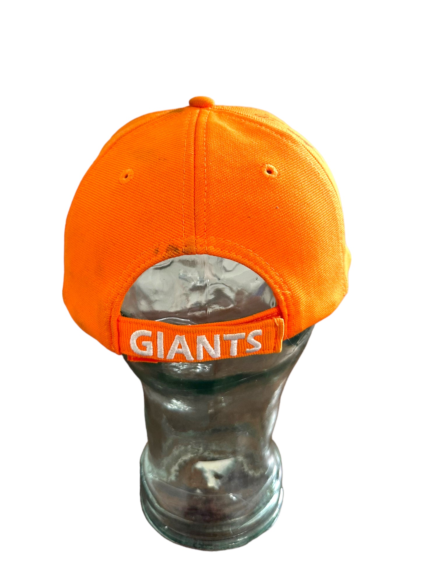 GWS GIANTS HAT SIGNED BY SQUAD