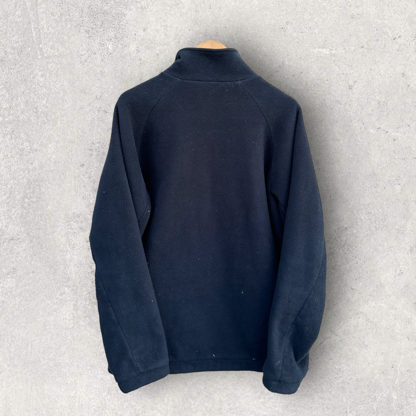 KATHMANDU BLACK FLEECE JUMPER