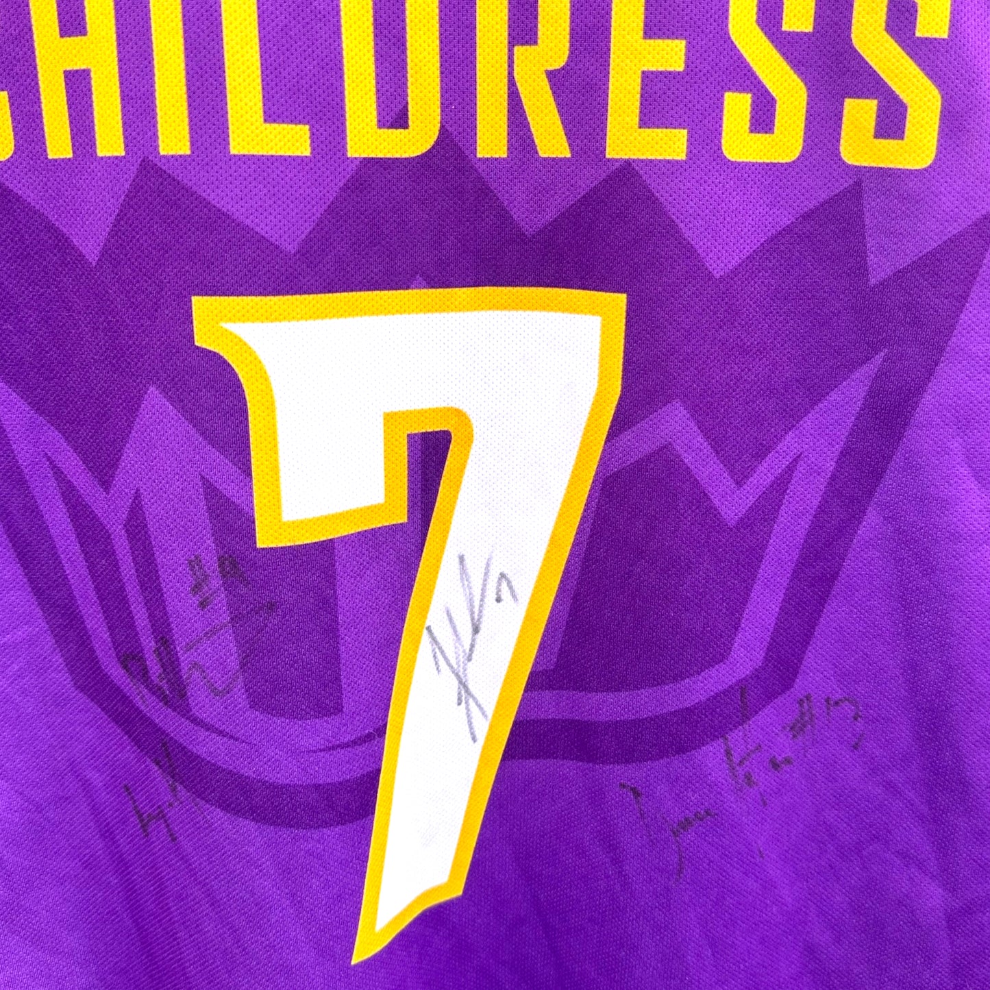 JOSH CHILDRESS SIGNED SYDNEY KINGS JERSEY