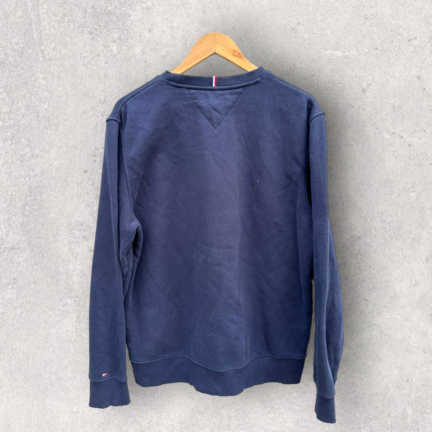 TOMMY HILFIGER BLUE CREW NECK JUMPER