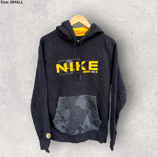 NIKE HOODED JUMPER