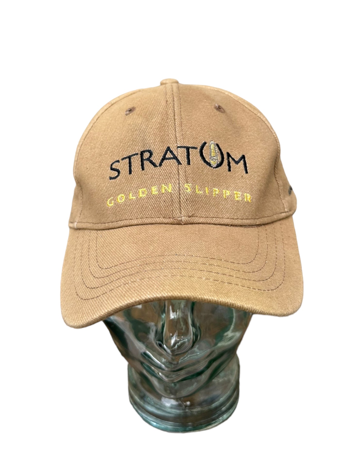 STRATUM GOLDEN SLIPPER WINNER HAT