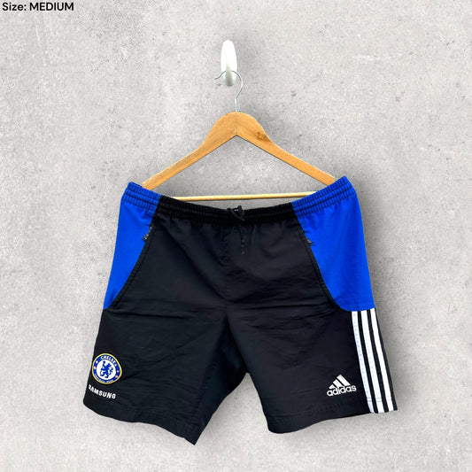 CHELSEA FC ADIDAS SHORTS WITH POCKETS
