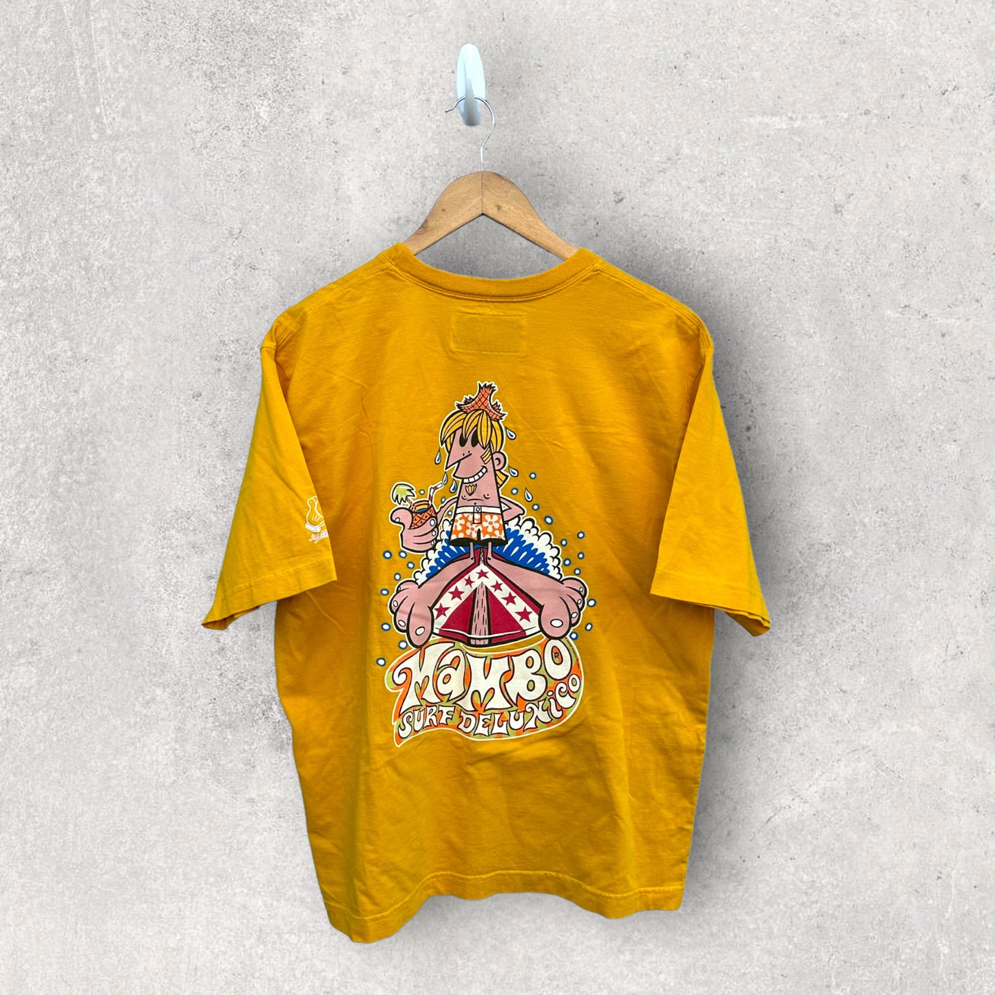 MAMB0 2001 VINTAGE T-SHIRT