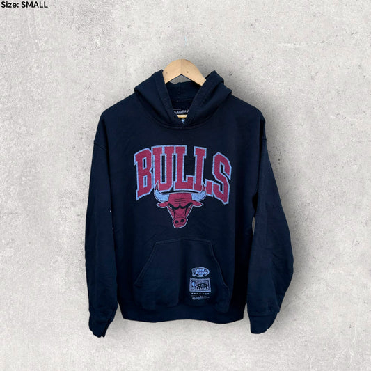 CHICAGO BULLS MITHCELL AND NESS HOODIE