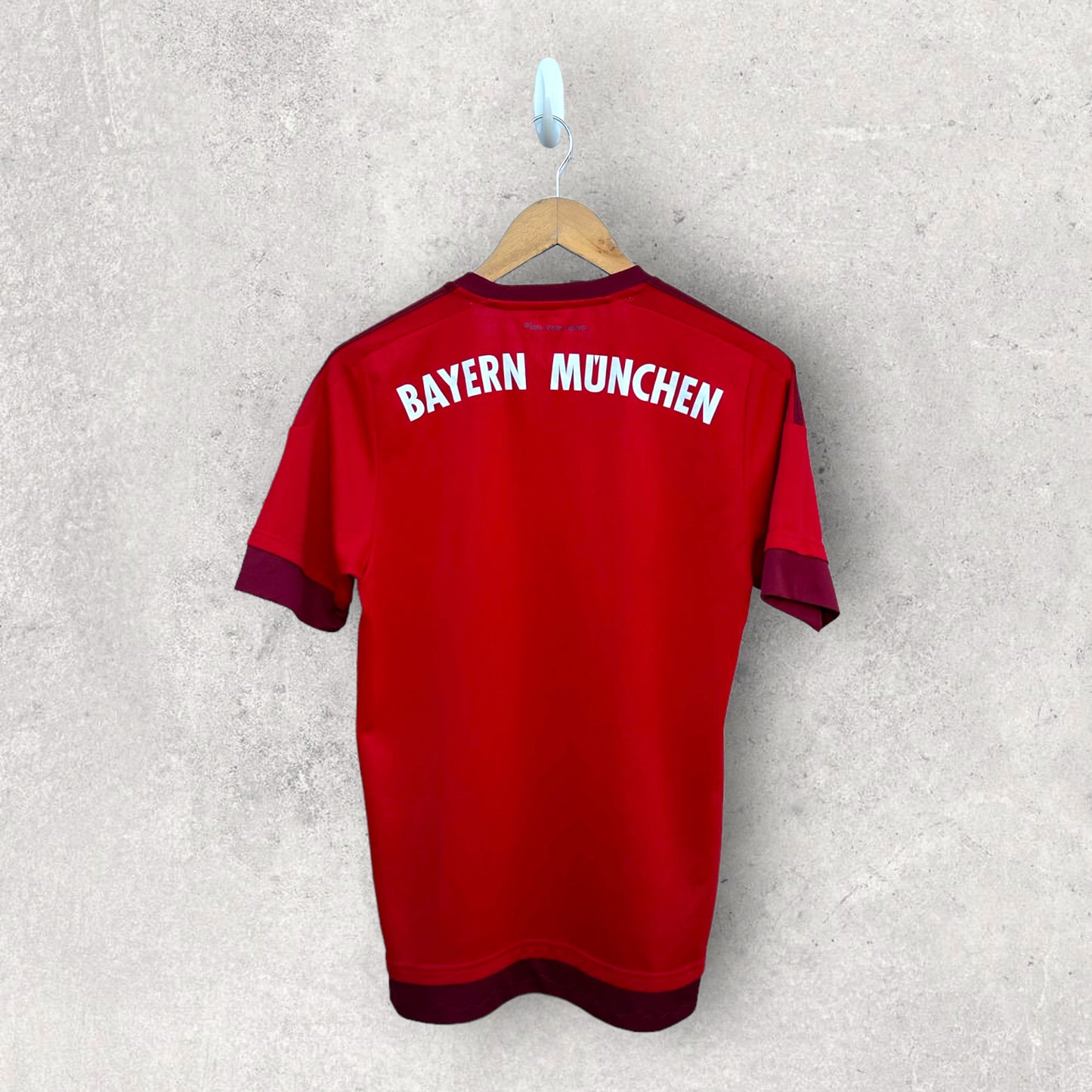 BAYERN MUNCHEN 2015-2016 HOME JERSEY