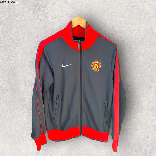 MANCHESTER UNITED NIKE JACKET